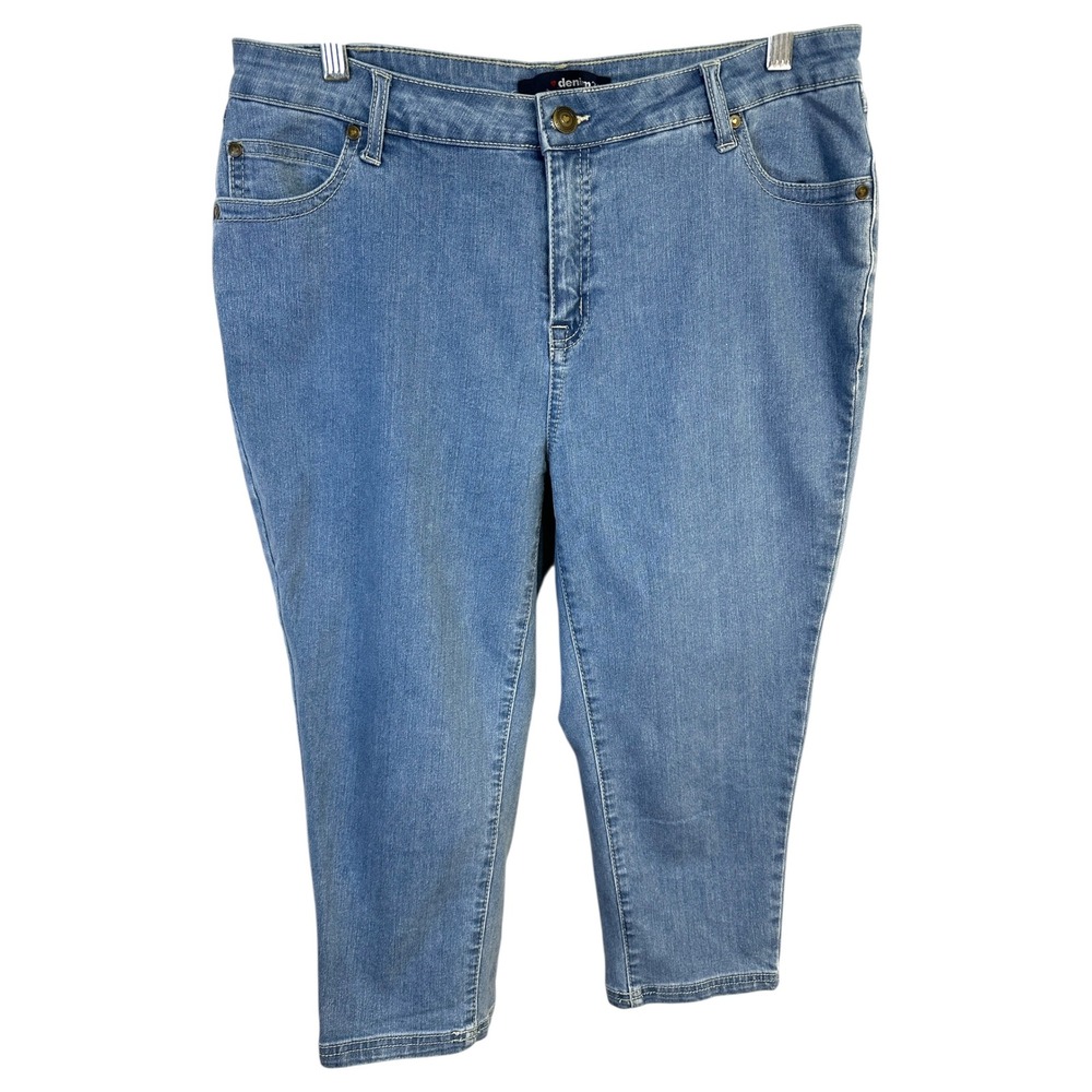 Denim 24/7 Roamans Plus Size 14W Denim Capris Light Blue Jeans Mid Rise Crop 662